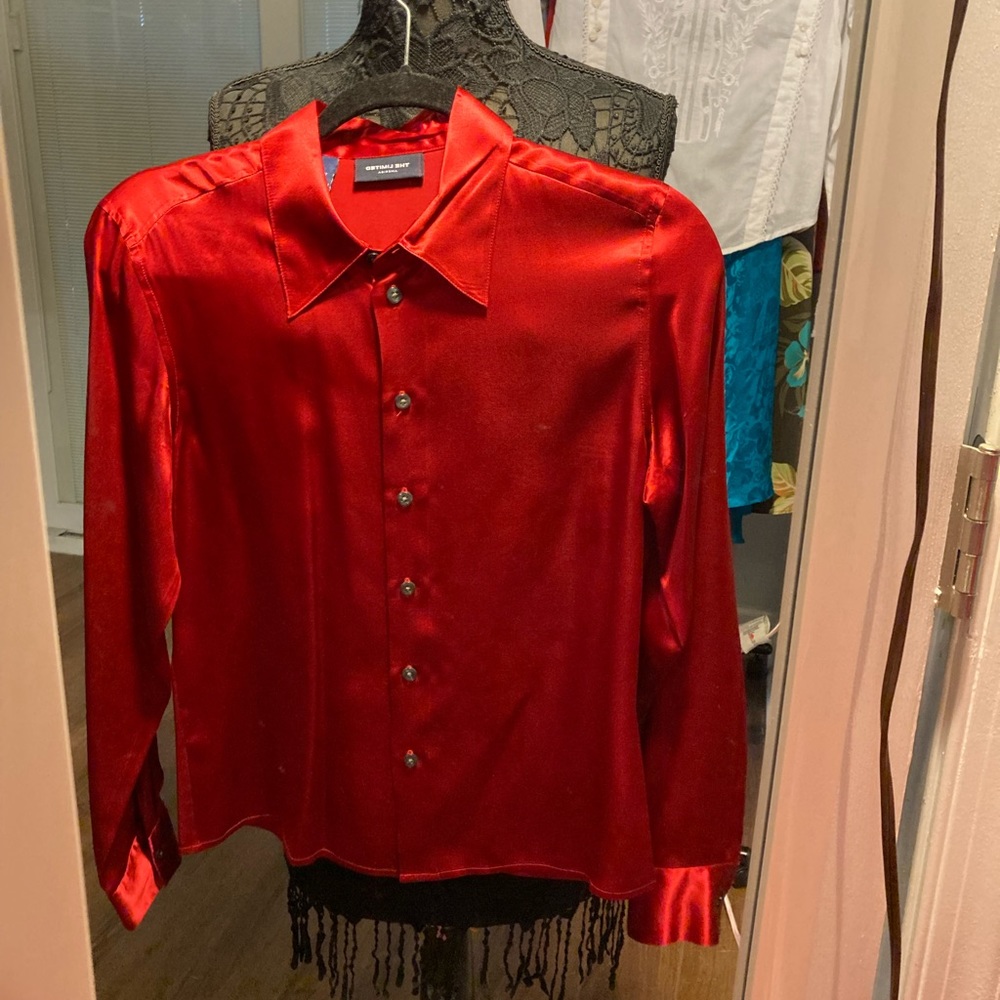 Lady in red
